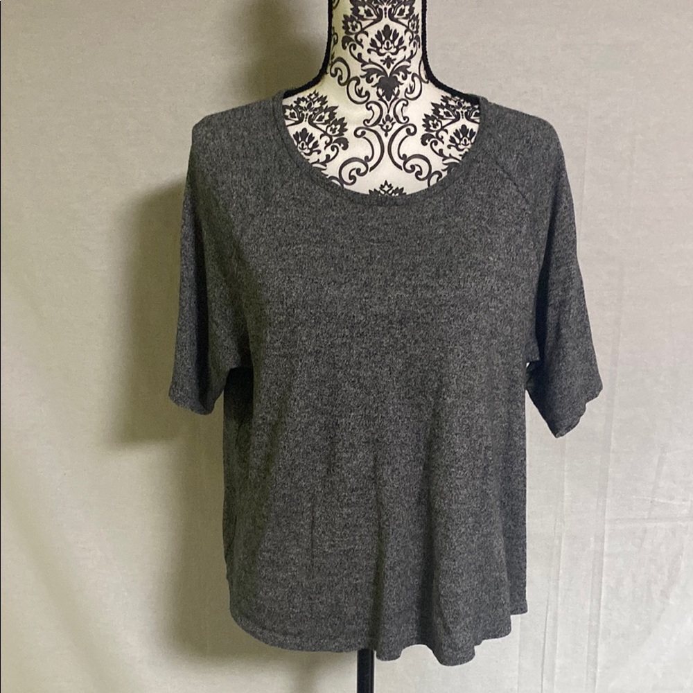 Eileen Fisher Gray Boxy Cropped Short Sleeve Tee Cotton/Hemp Great Condition